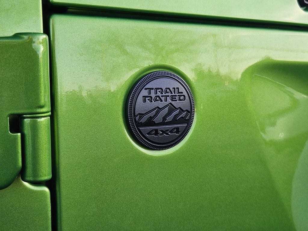New 2026 Mojito Clearcoat Jeep Sport image 32