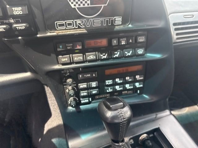 Used 1994 Red Chevrolet Base image 17