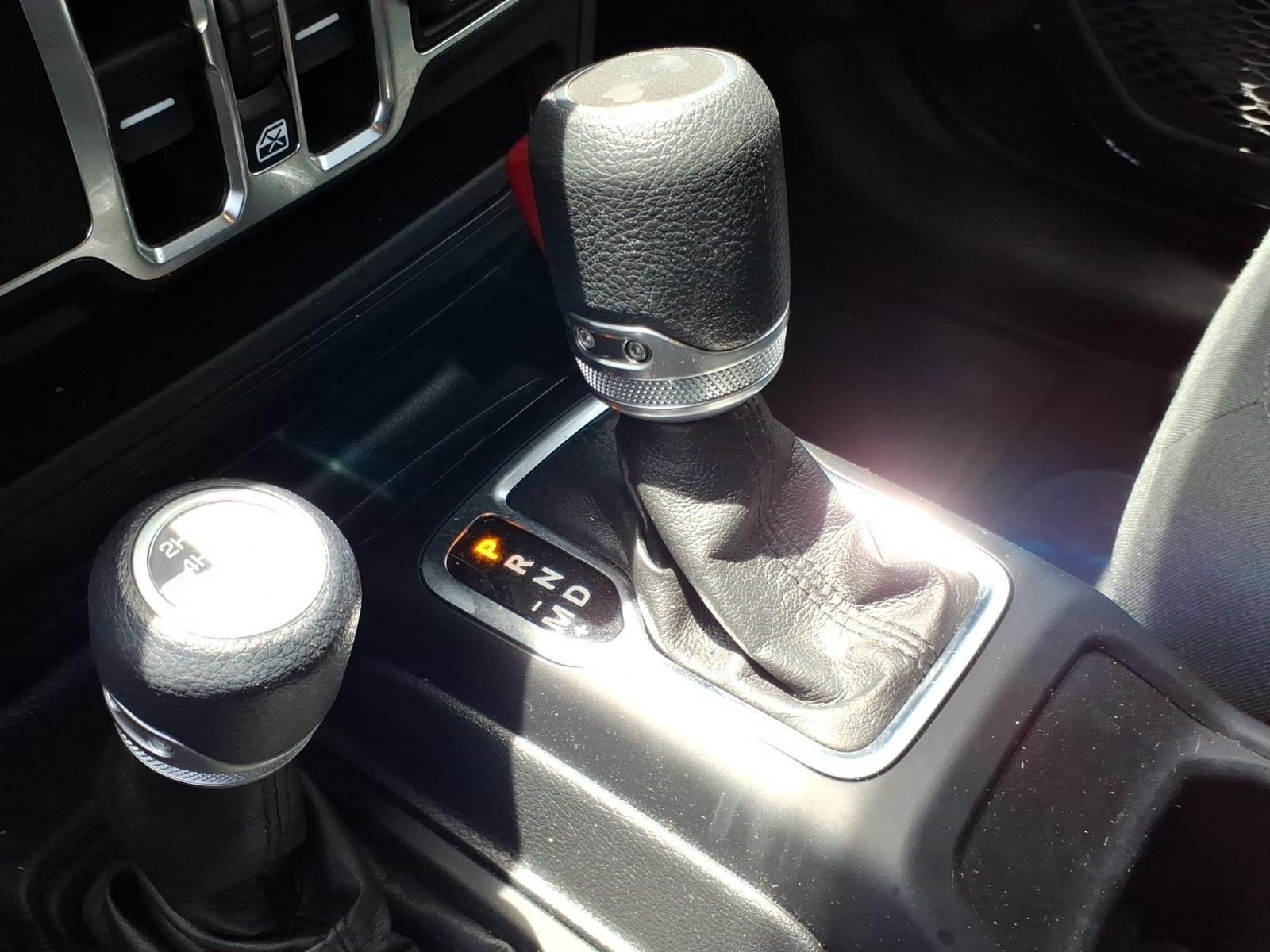 Used 2022 Black Clearcoat Jeep Unlimited Sport Altitude image 6