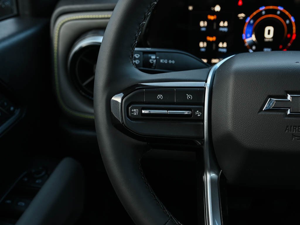 2026 Chevrolet Colorado ZR2 - Photo 18