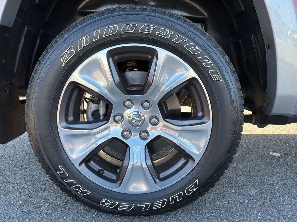 Used 2019 Red Ram Laramie image 13