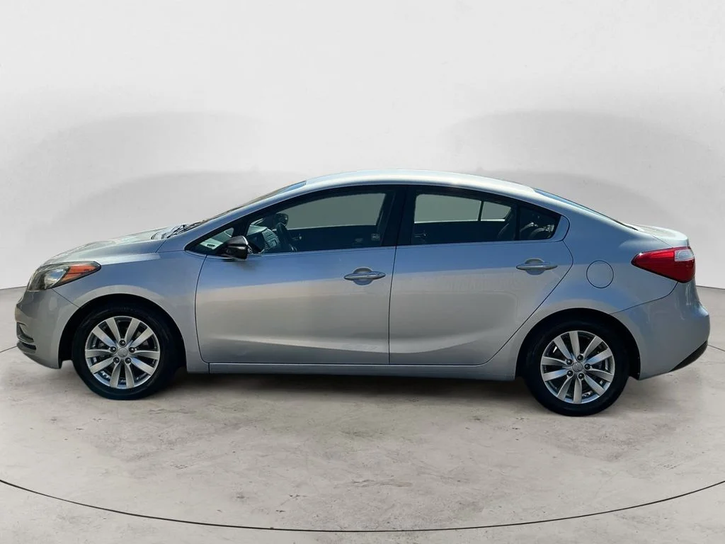 Used 2015 Silver Kia EX image 8