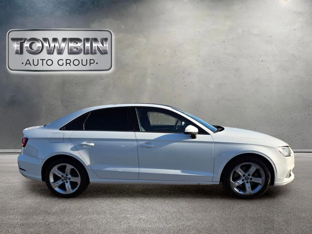 Used 2017 White Audi 2.0T Premium image 3