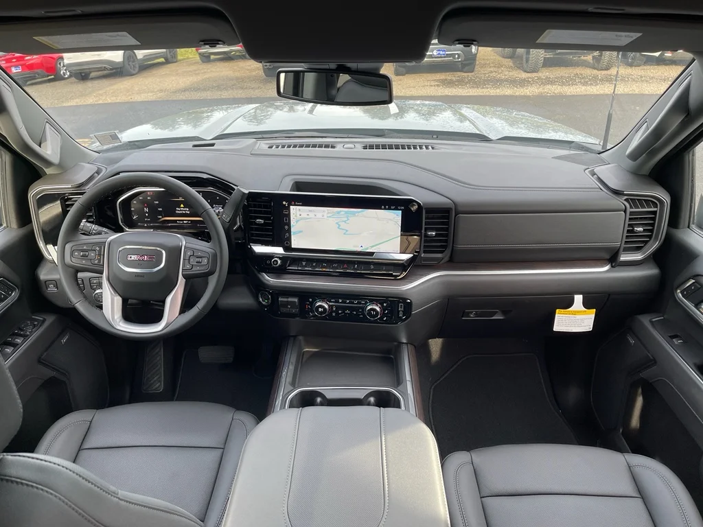 2026 GMC Sierra 2500HD SLT - Photo 16