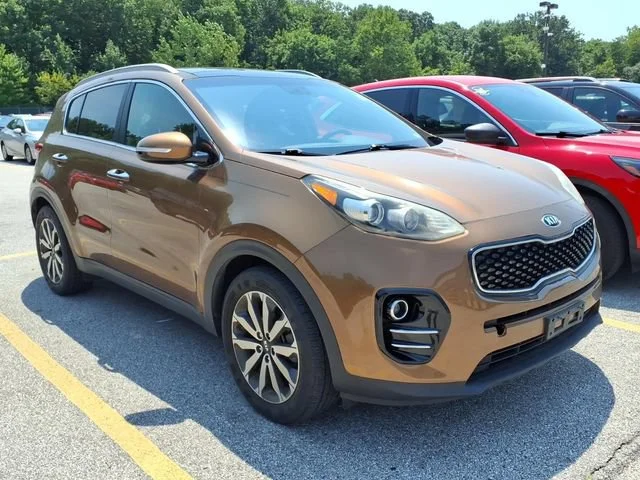 Used 2017 Brown Kia EX image 5