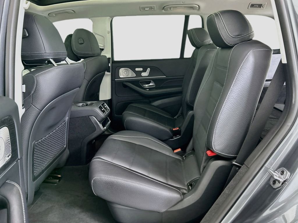 New 2026 Selenite Grey Metallic Mercedes-Benz GLS 450 image 20