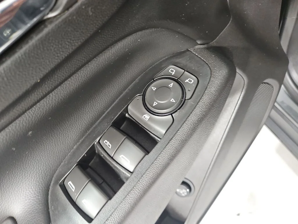 Used 2019 Nightfall Gray Metallic Chevrolet LT image 12