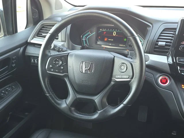 Used 2024  Honda EX-L image 18