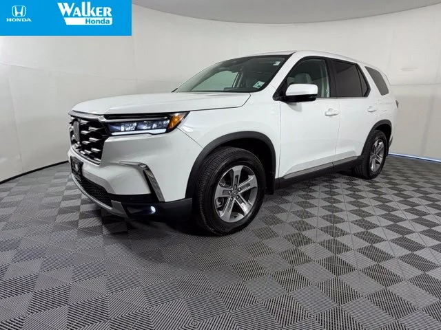 Certified Used 2025 Platinum White Pearl Honda EX-L image 3