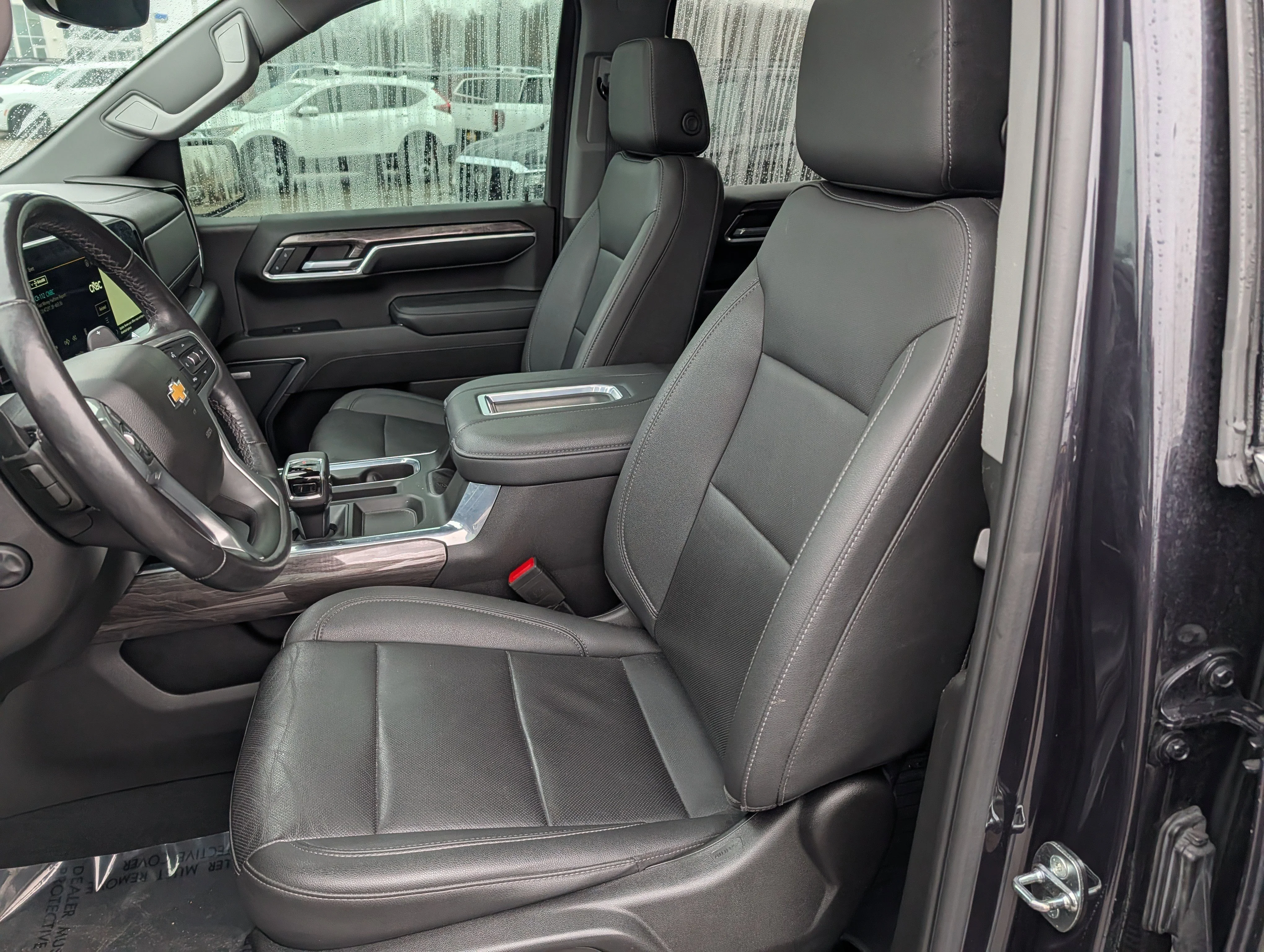 2022 Chevrolet Silverado 1500 LTZ - Photo 19