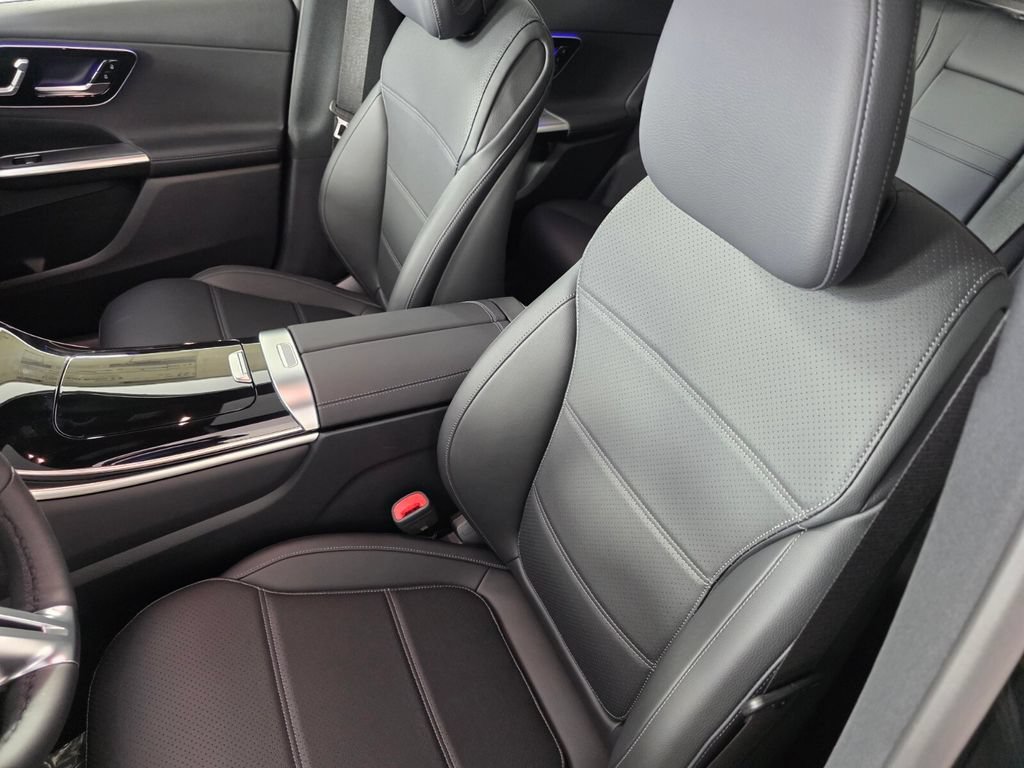 New 2026 Black Mercedes-Benz GLC 300 image 25