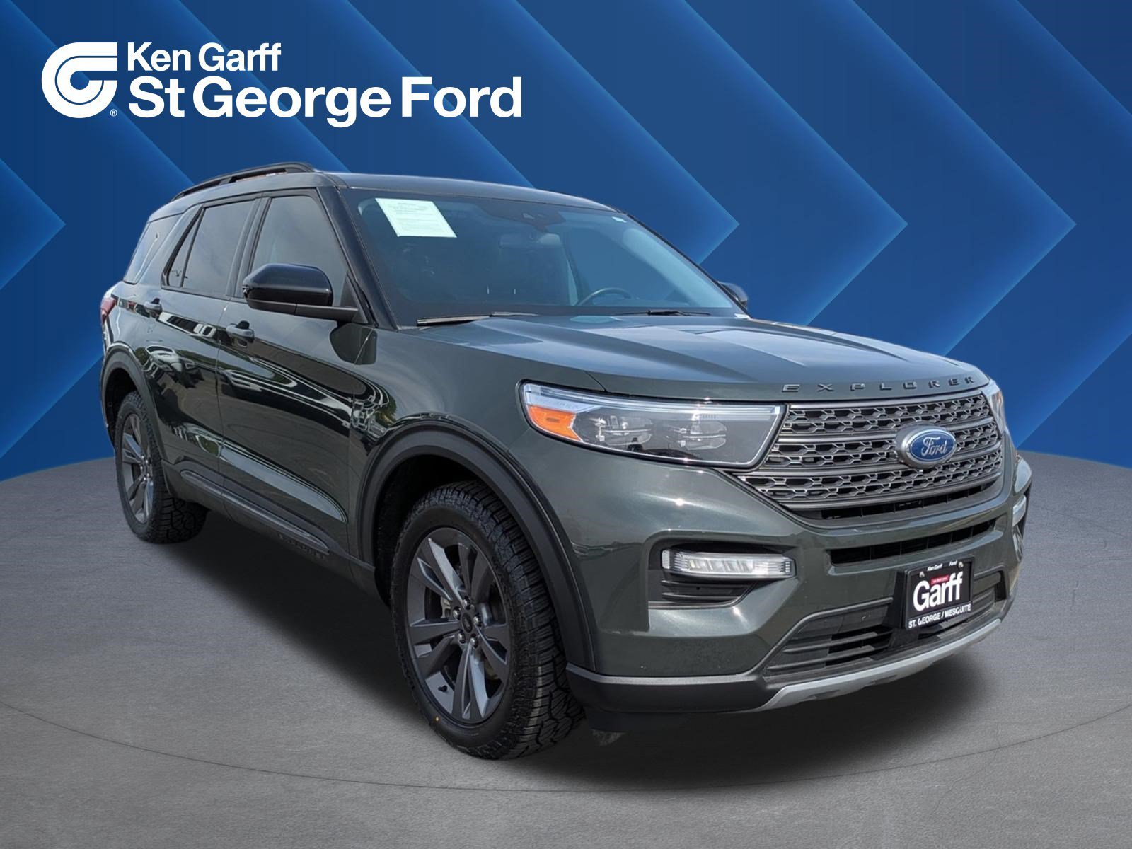 Used 2022 Forged Green Metallic Ford XLT image 1