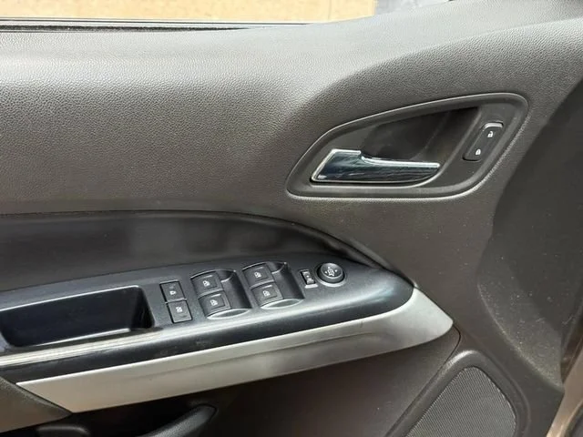 Used 2015 BROWNSTONE METALLIC Chevrolet 2WD LT image 15