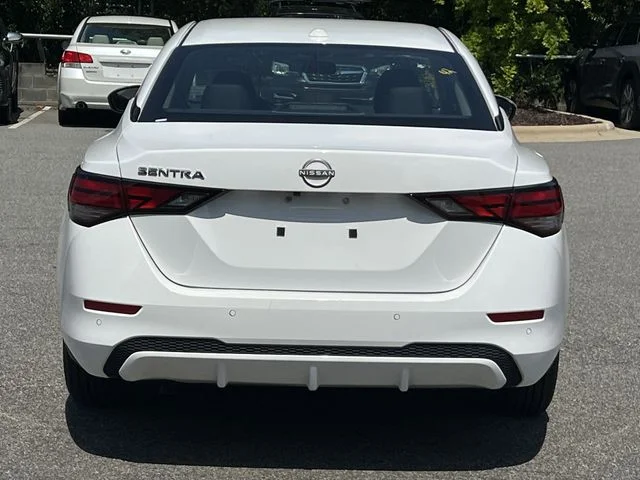 Used 2025 White Nissan SV image 4