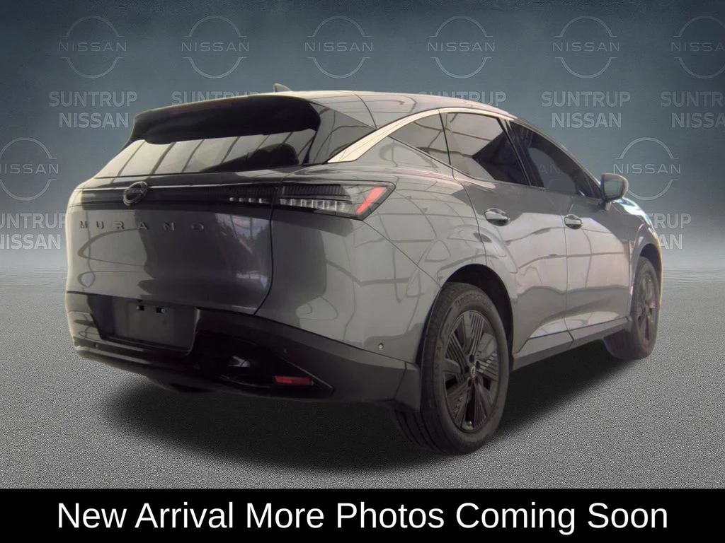Used 2025 Gray Nissan SV image 3