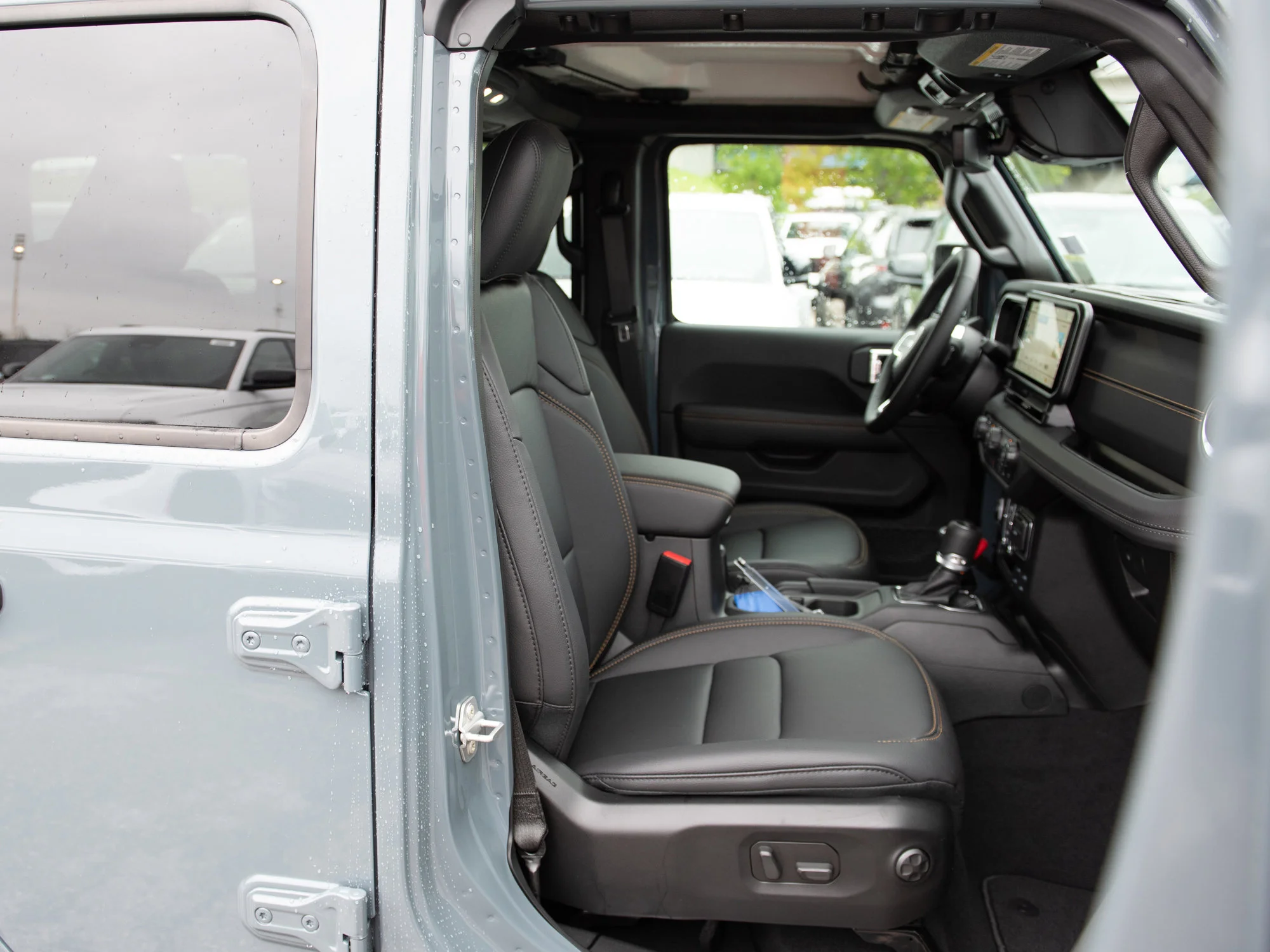 New 2026 Dark blue Jeep Sahara* image 23