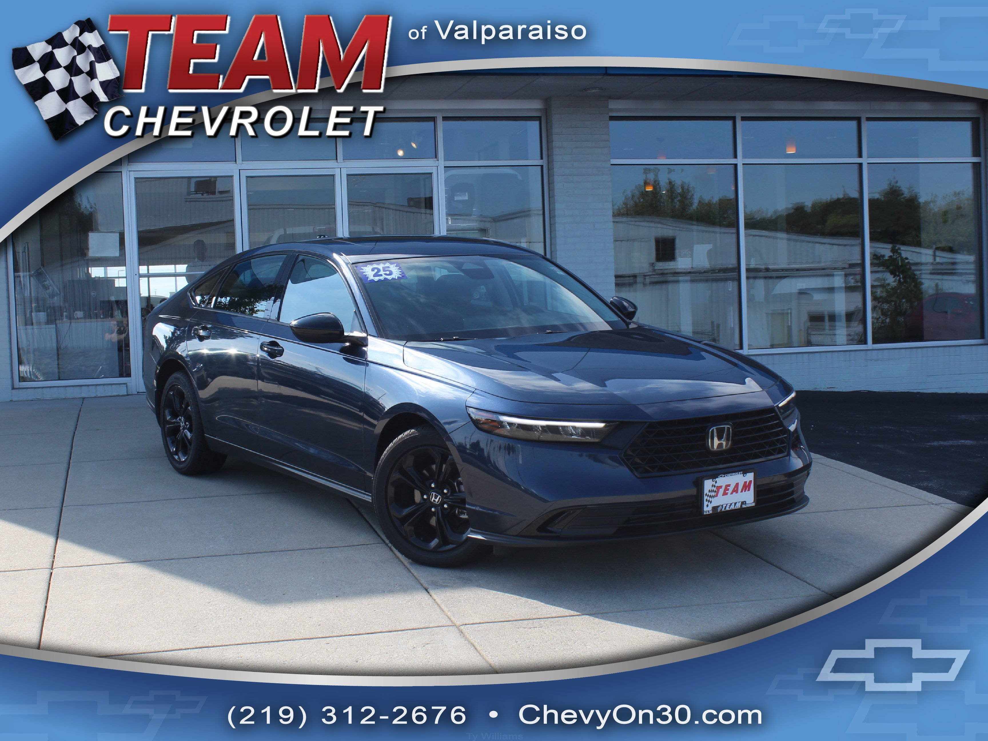 Used 2025 Blue Honda SE image 1