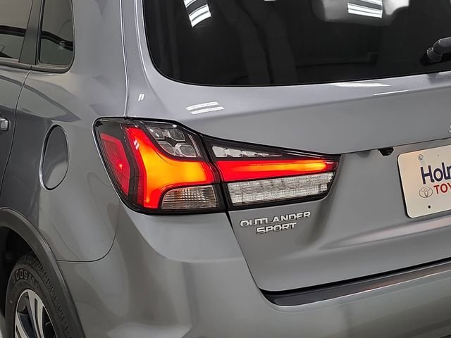 Used 2024 Gray Mitsubishi 2.0 ES image 33
