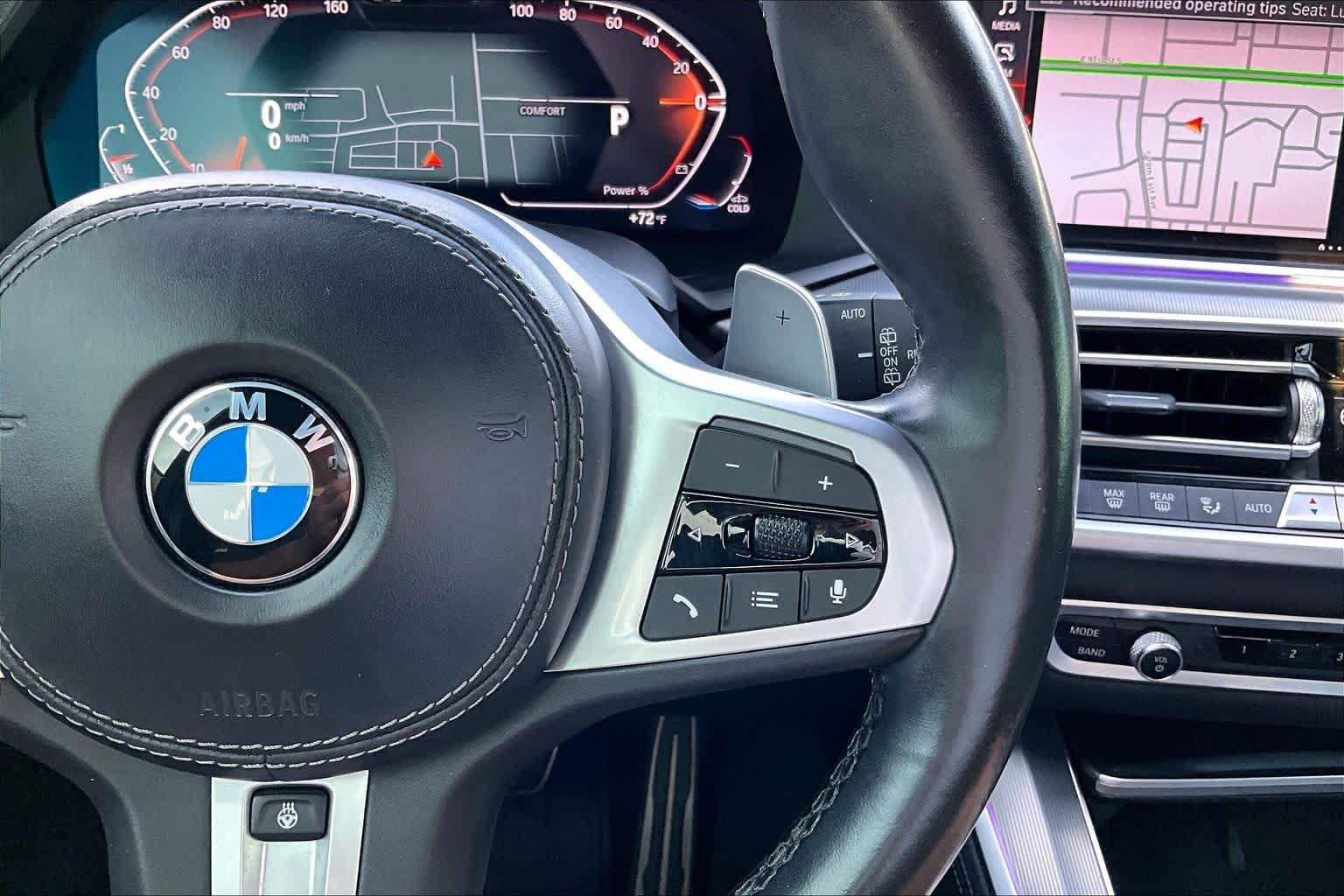 Used 2022 Alpine White BMW sDrive40i image 25