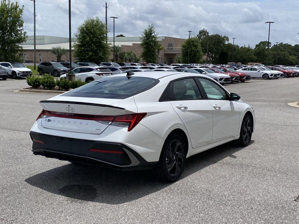 New 2026 Serenity White Pearl Hyundai SEL Sport image 8