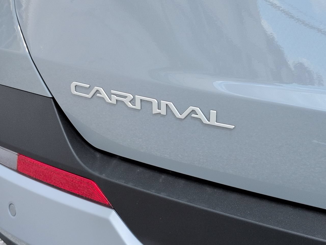New 2026 Ceramic Silver Kia EX image 13