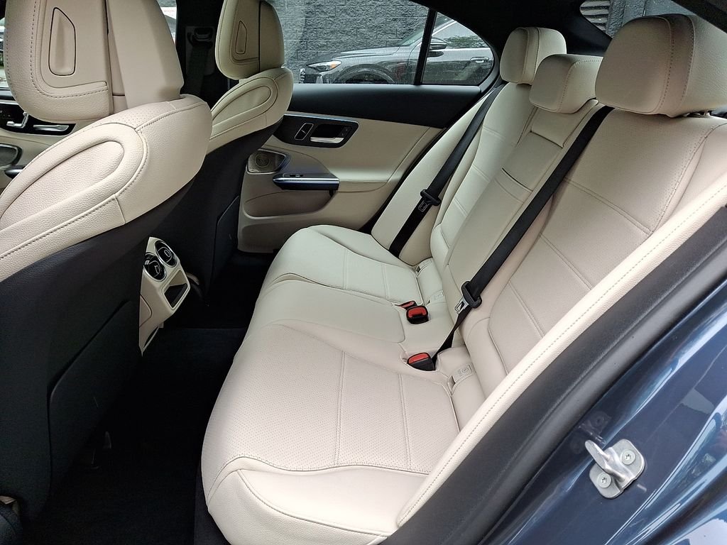 Used 2025 Blue Mercedes-Benz C 300 image 10