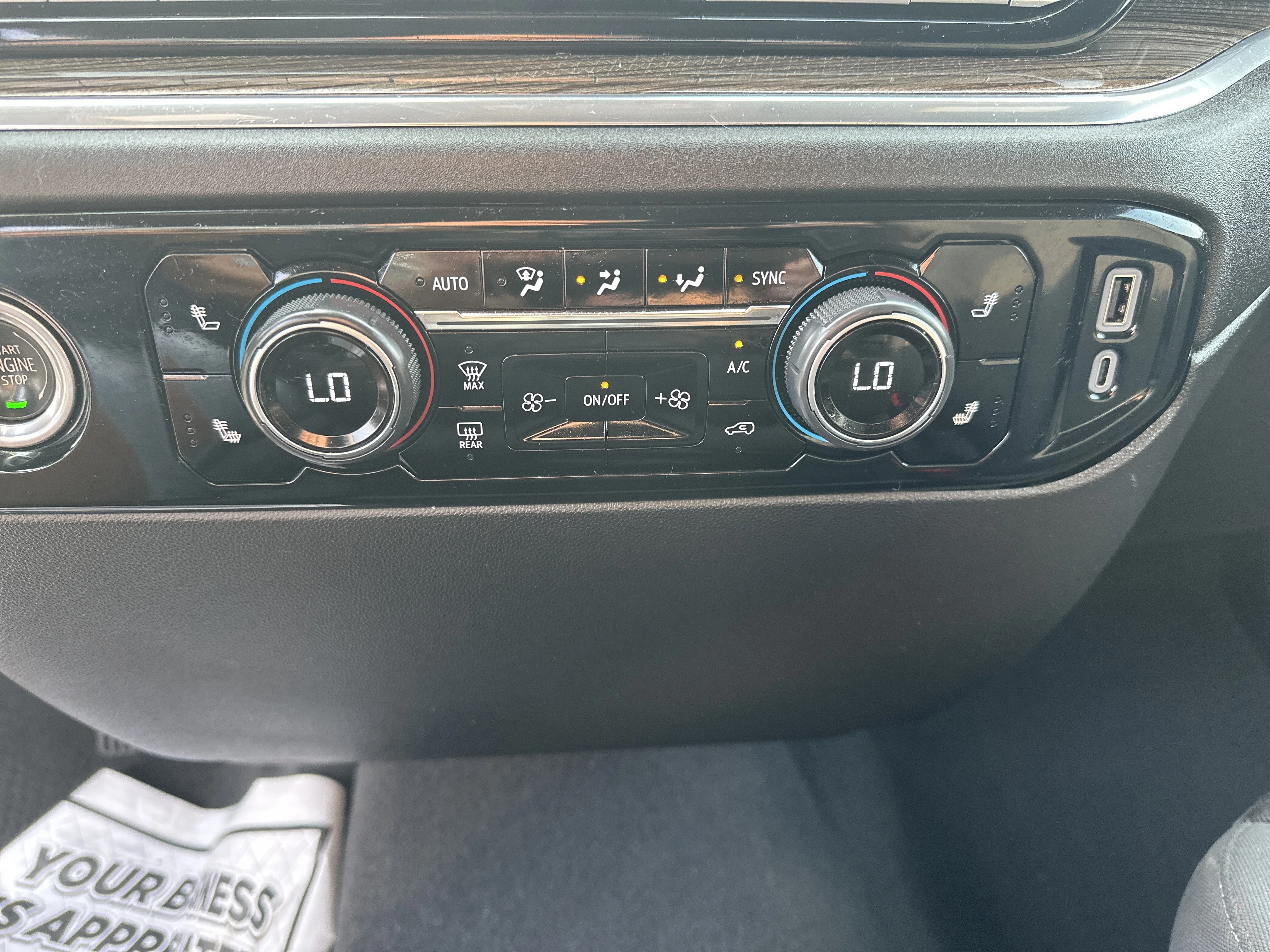 Used 2023 Summit White Chevrolet LT image 26