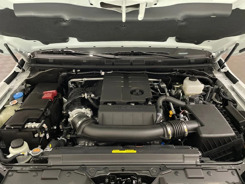 New 2026 Glacier White Nissan Crew Cab SV image 28