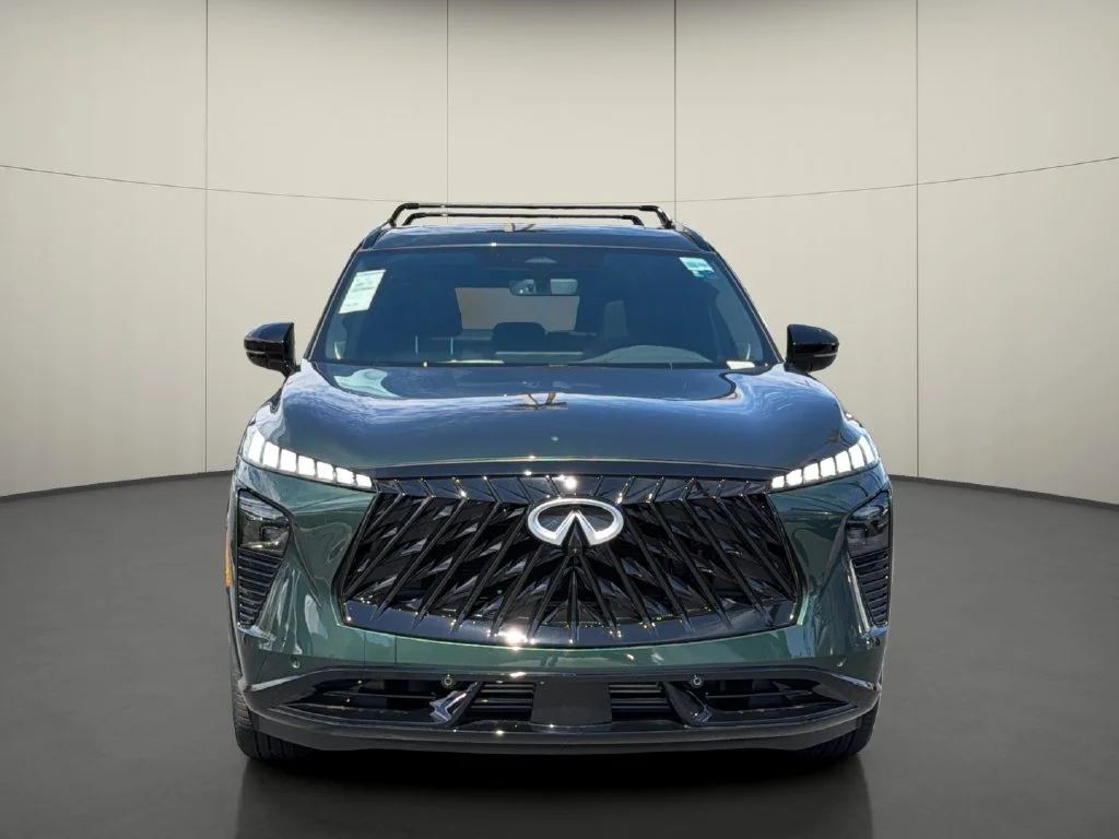 New 2027 DEEP EMERALD INFINITI Sport AWD image 2