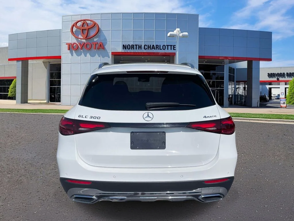 2024 Mercedes-Benz GLC GLC 300 - Photo 8
