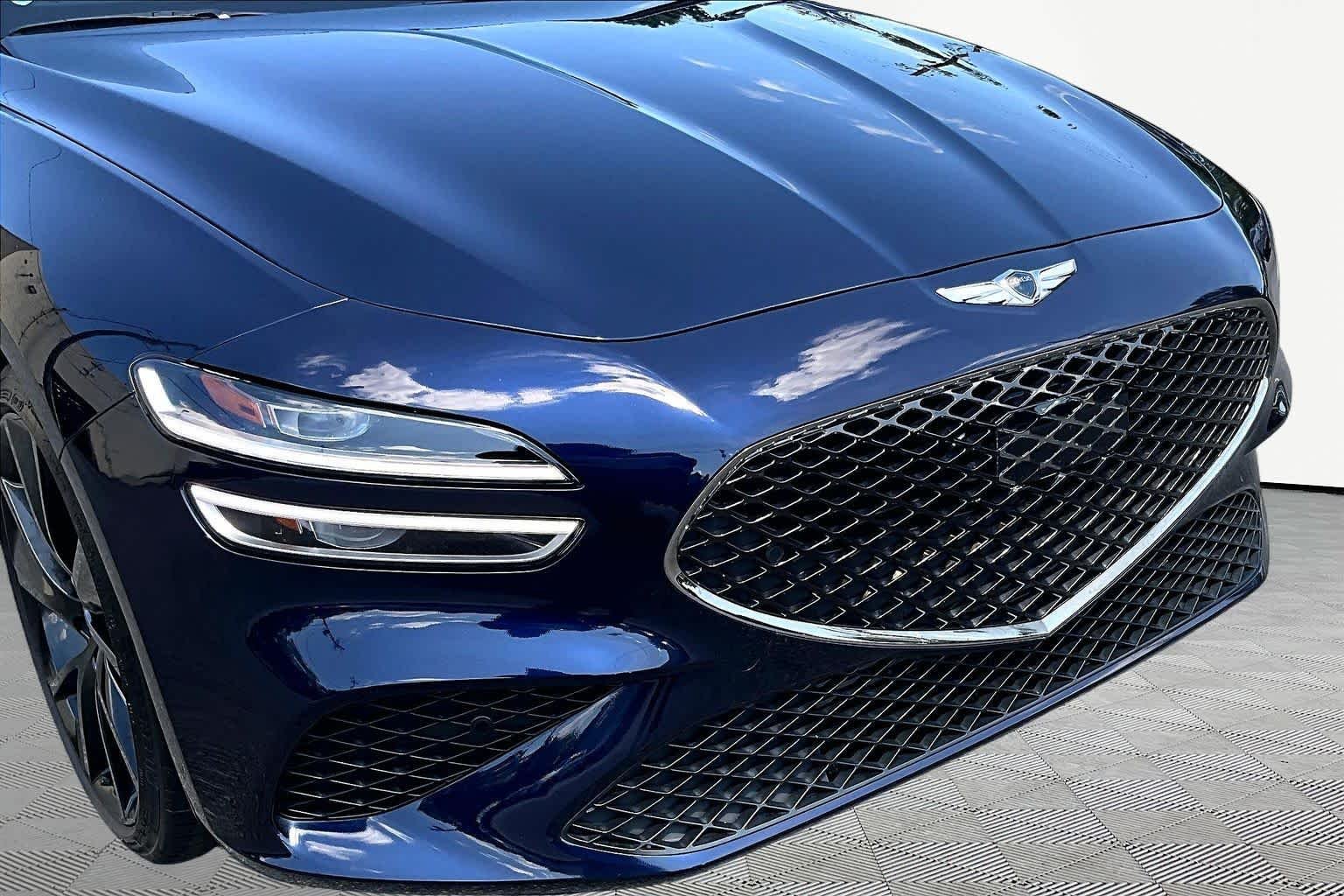 Used 2023 Capri Blue Genesis 2.0T image 30