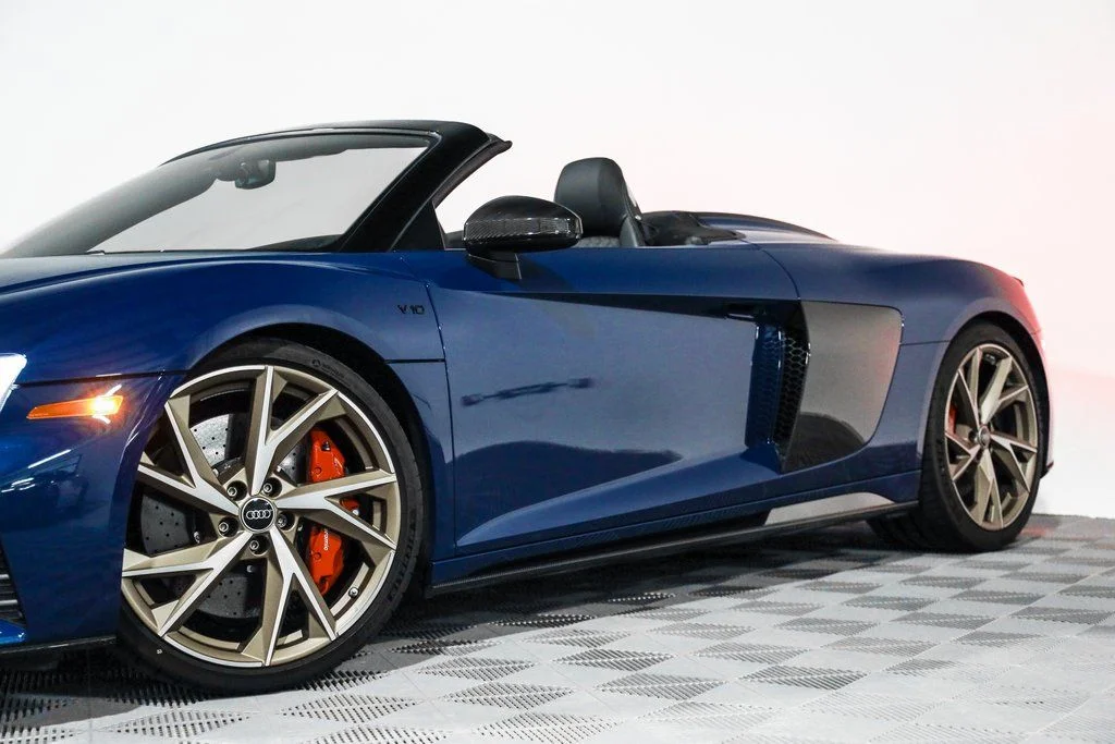 Used 2023 Blue Audi V10 performance image 14