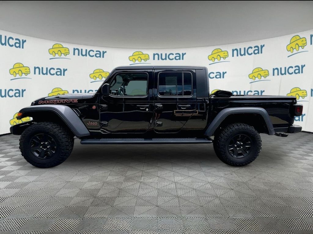 Used 2022 Black Jeep Mojave image 4