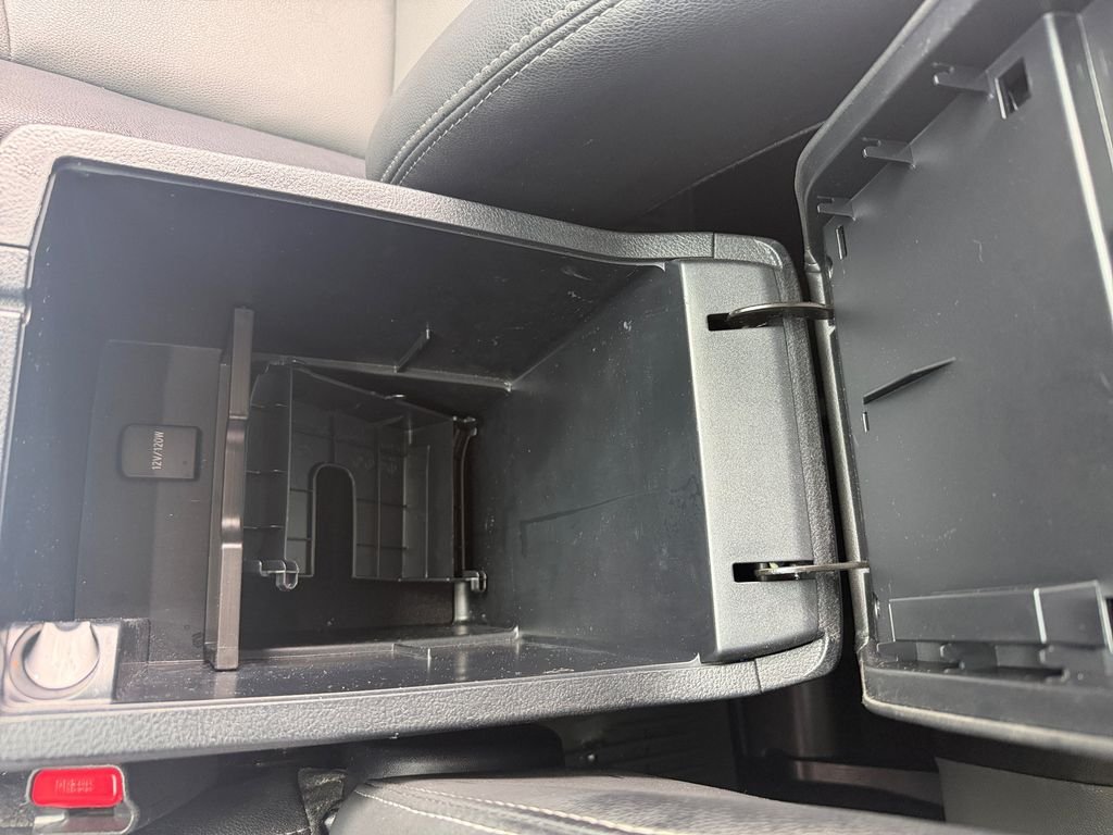 Used 2022 Silver Toyota SR5 Premium image 11