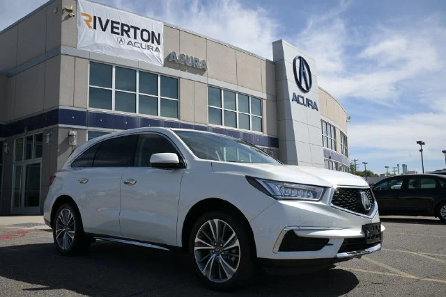 Certified Used 2017 White Diamond Pearl Acura 3.5L image 3