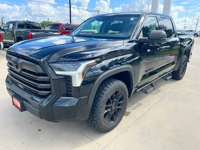 Used 2023 Black Toyota SR5 image 5