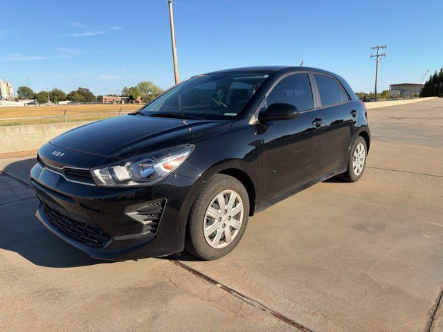 Used 2023 Black Kia S image 1