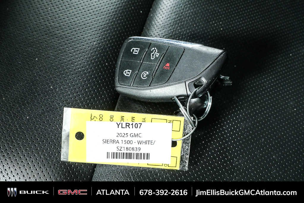 Used 2025 Summit White GMC SLT image 35