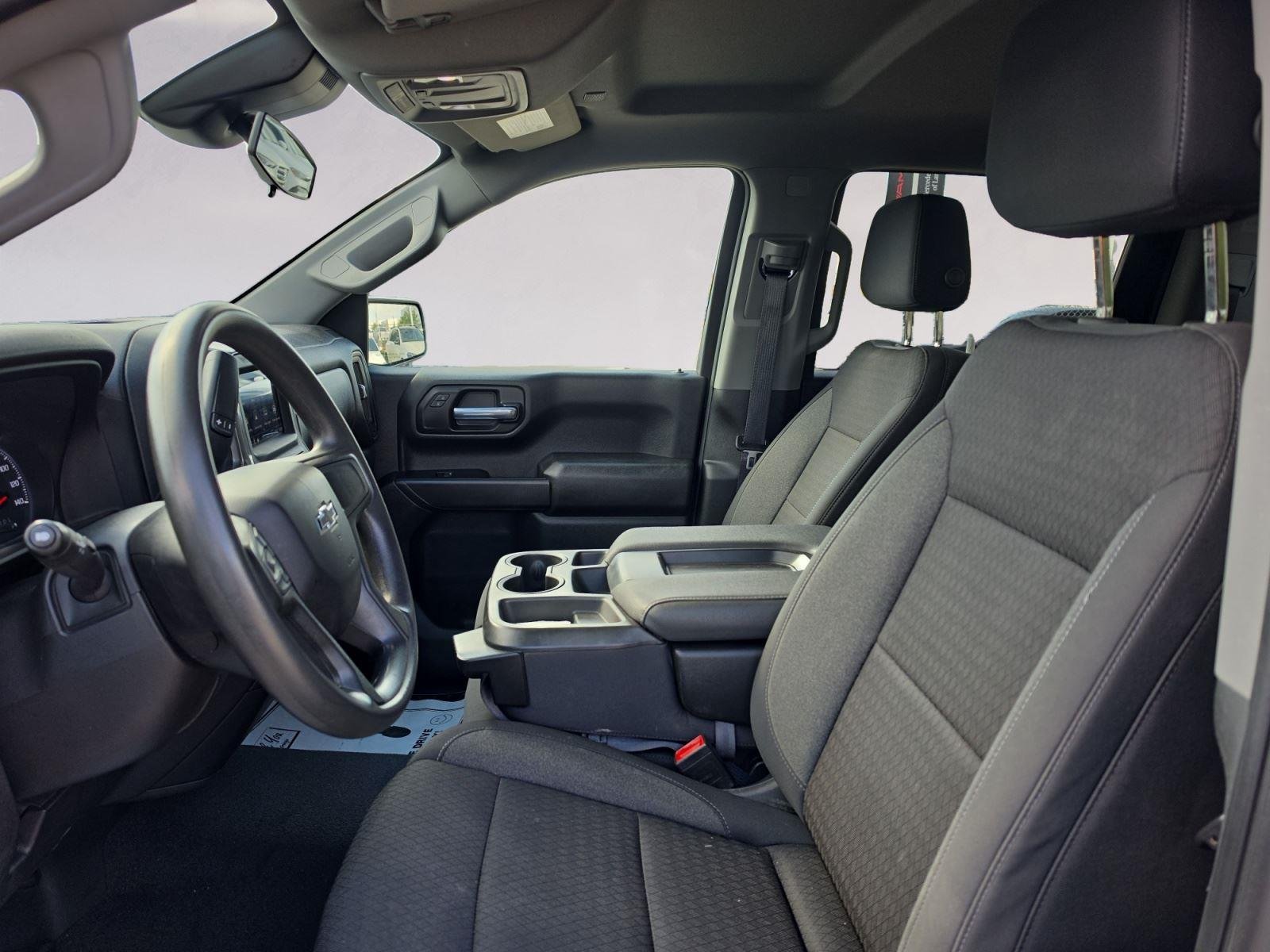 2023 Chevrolet Silverado 1500 Custom - Photo 9