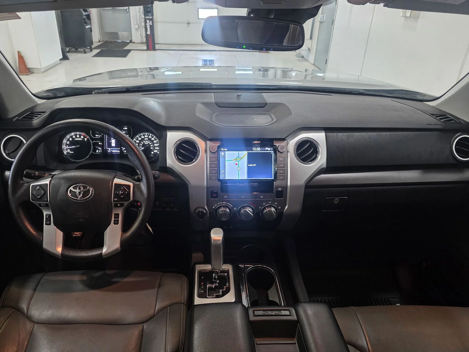 2020 Toyota Tundra SR5 - Photo 24