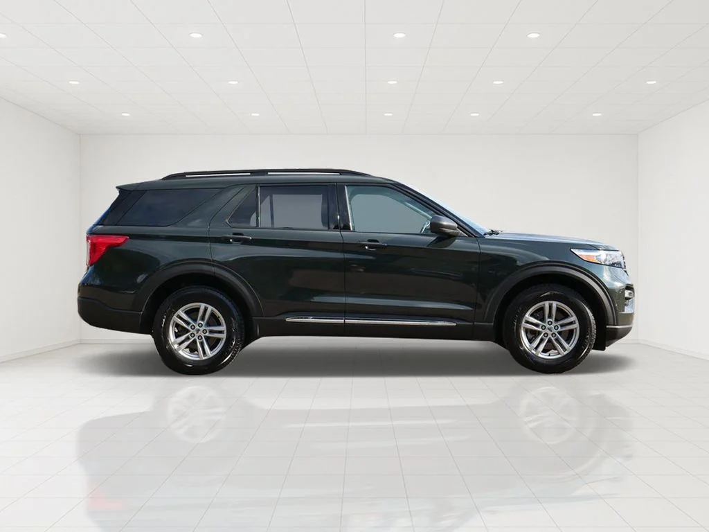 Used 2023 Ford Explorer XLT with VIN 1FMSK8DH3PGA89755 for sale in White Bear Lake, Minnesota