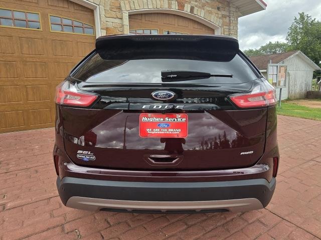 Used 2024 Burgundy Velvet FORD SEL image 4