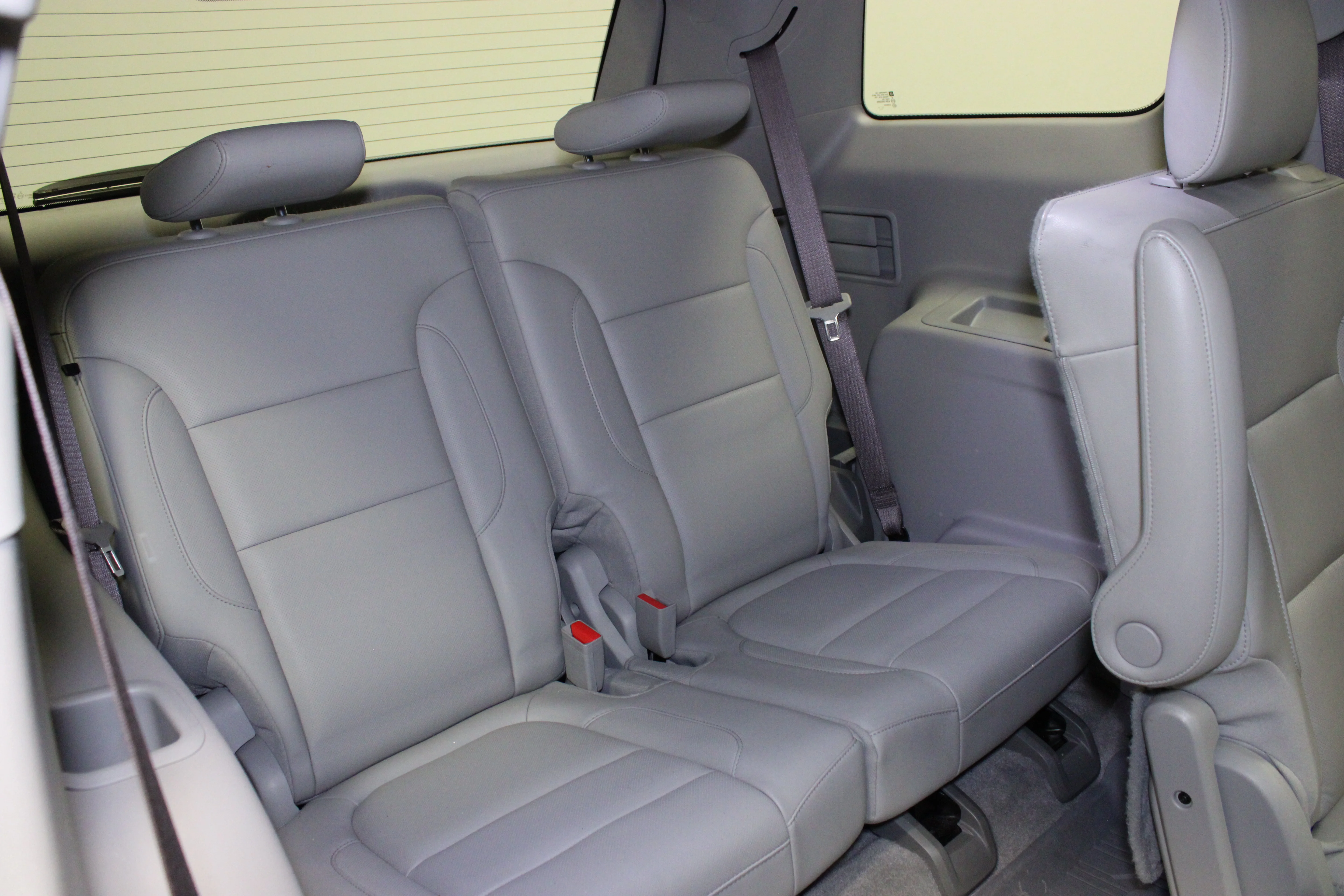 Used 2018 Black Cherry Metallic GMC SLT-1 image 17