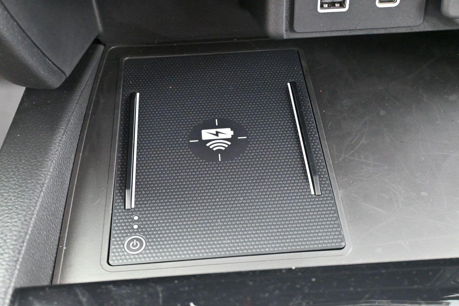 Used 2025 White Honda Black Edition image 25