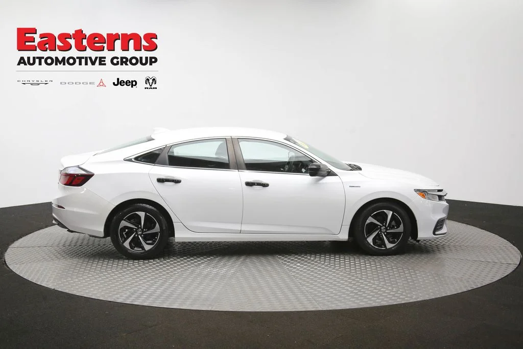 Used 2022 White Honda EX image 41