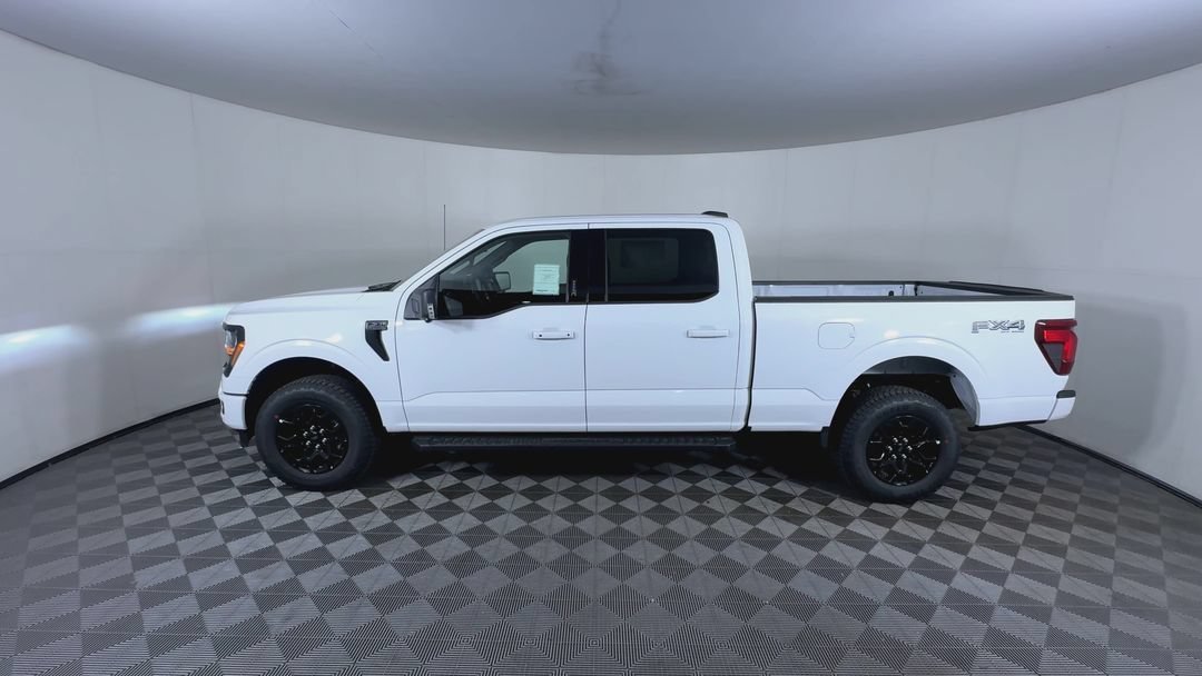 New 2026 Oxford White Ford XLT image 5