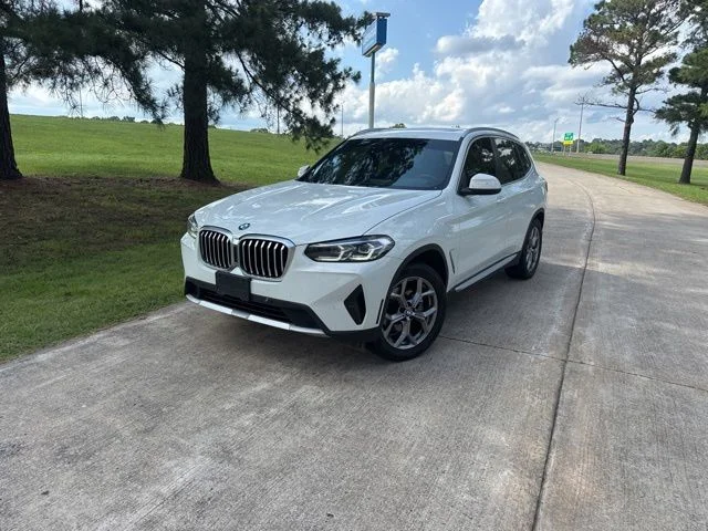 Used 2023 White BMW xDrive30i image 6