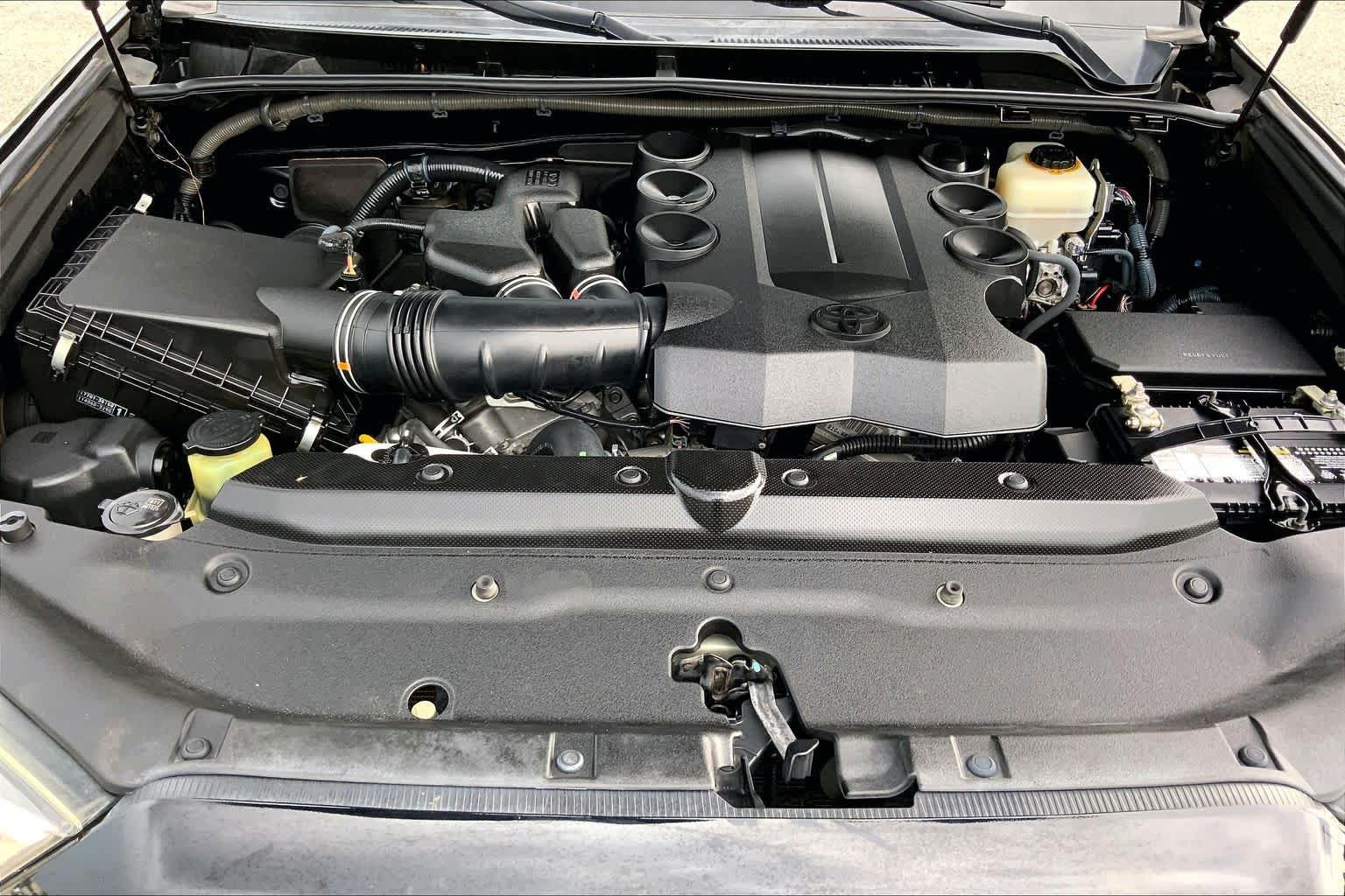 Used 2015 Attitude Black Metallic Toyota SR5 image 31