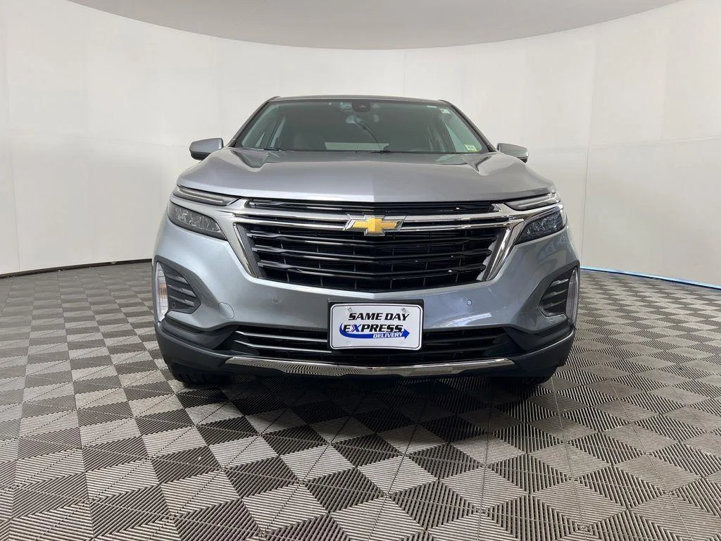 Used 2024 Sterling Gray Metallic Chevrolet LT image 32