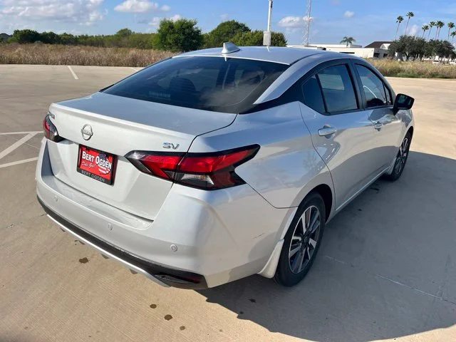 Used 2024 Silver Nissan 1.6 SV image 6